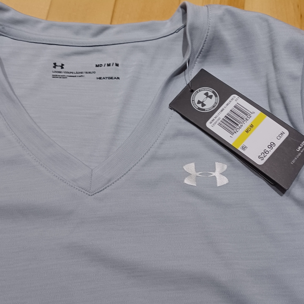 Under Armour tshirt